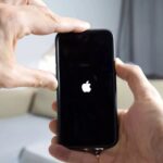 Hard Reboot iPhone