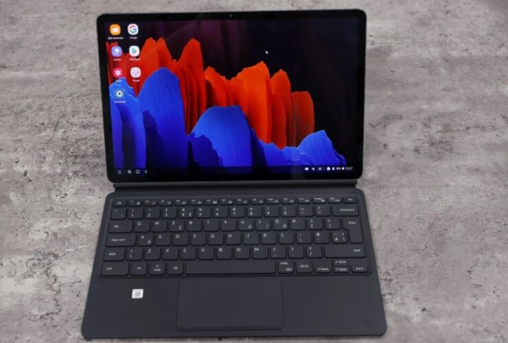 Galaxy Tab S7 con Tastiera