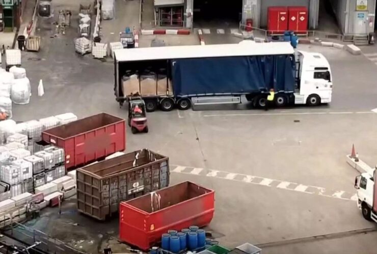 Amazon Distrugge Pacchi