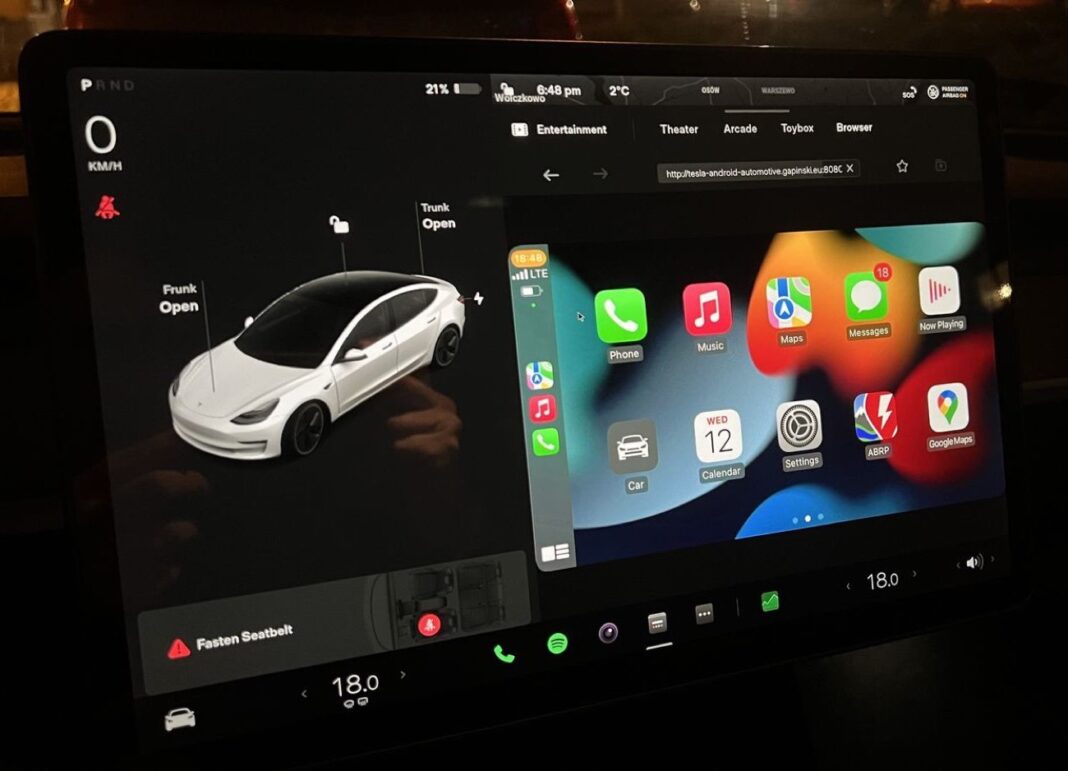 Apple CarPlay su Tesla