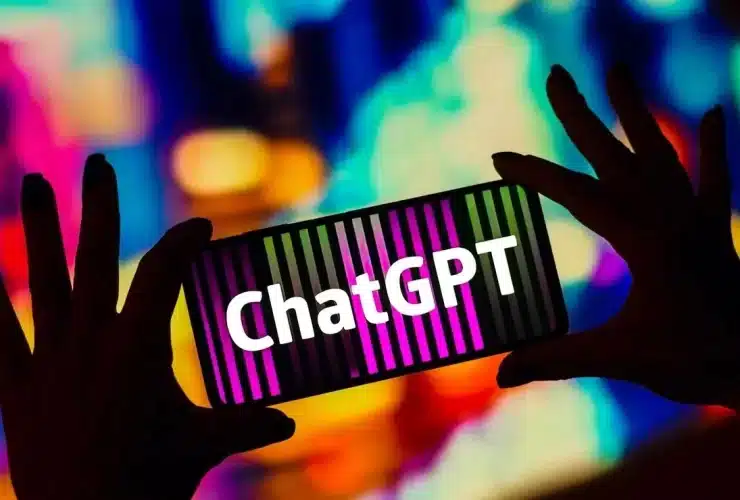 ChatGPT Smartphone Hand