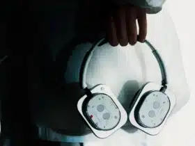 Nothing Headphone (1)