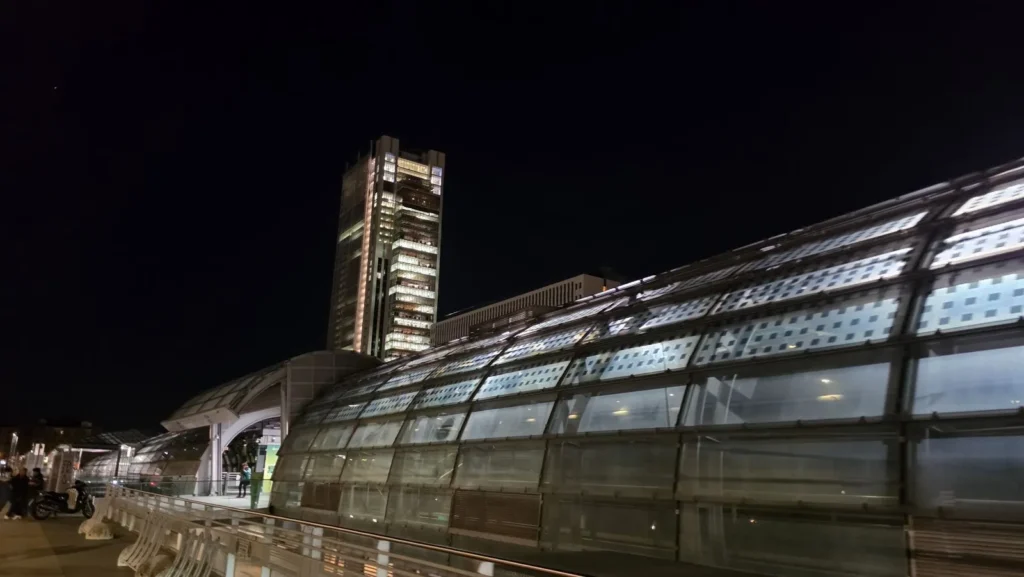 S26 Ultra Photo Sample HowTechIsMade.com (10)