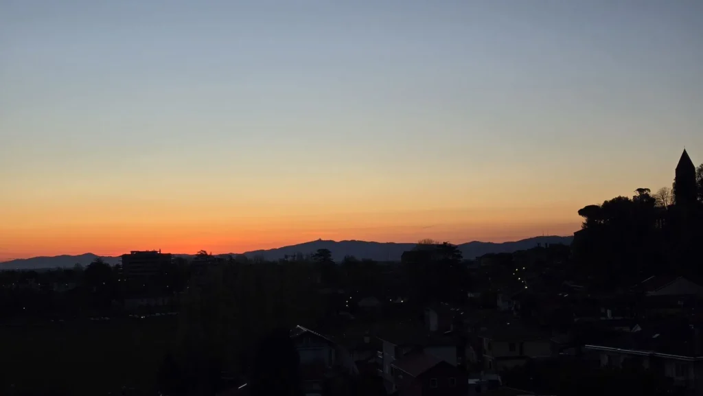 S26 Ultra Photo Sample HowTechIsMade.com (12)