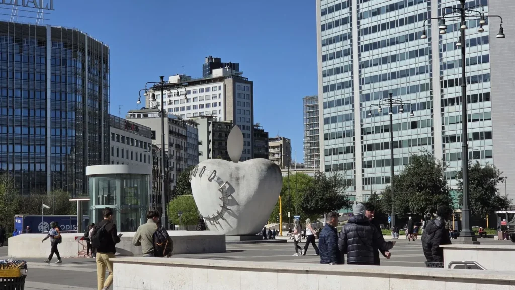 S26 Ultra Photo Sample HowTechIsMade.com (16)