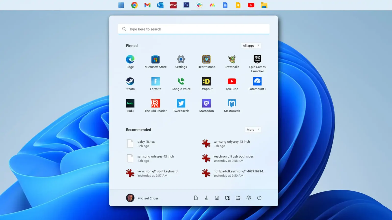 Taskbar Windows 11 in alto